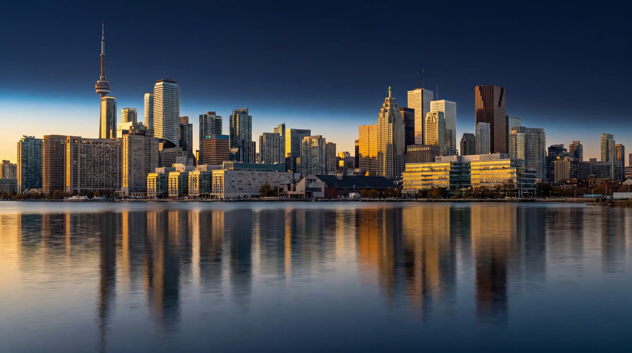 Toronto skyline at dusk