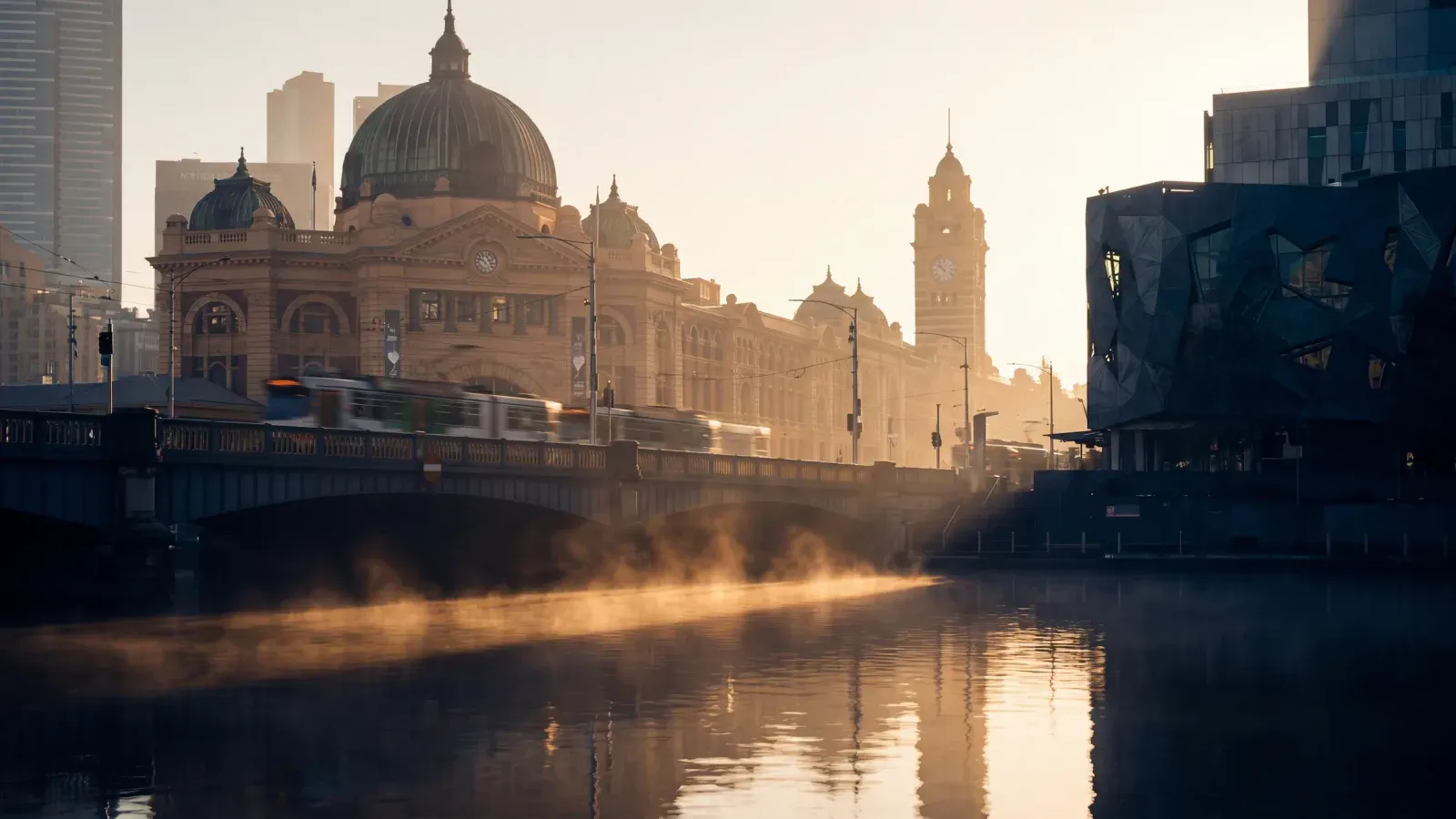 Melbourne Flinders Dawn