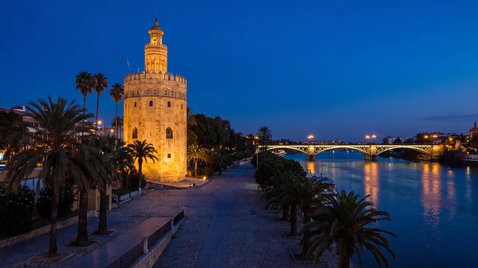Seville Torre Del Oro Dusk