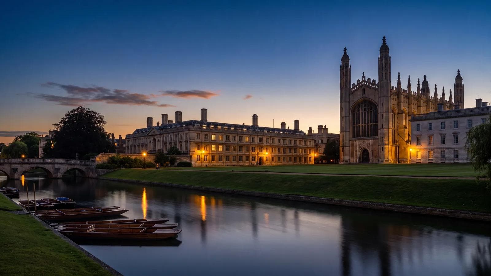 Cambridge Kings Parade Dusk