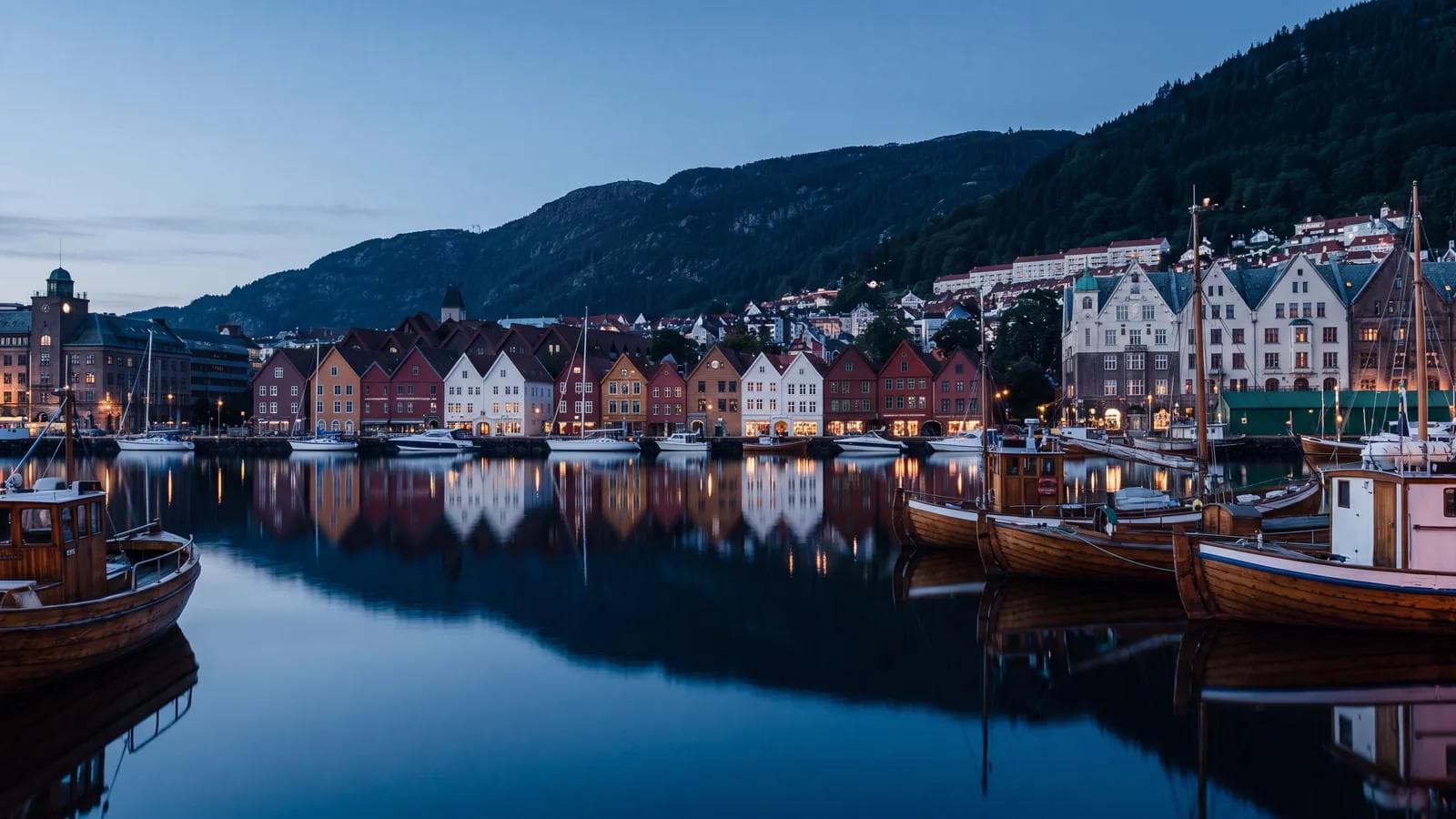 Bergen Bryggen Wharf Dusk