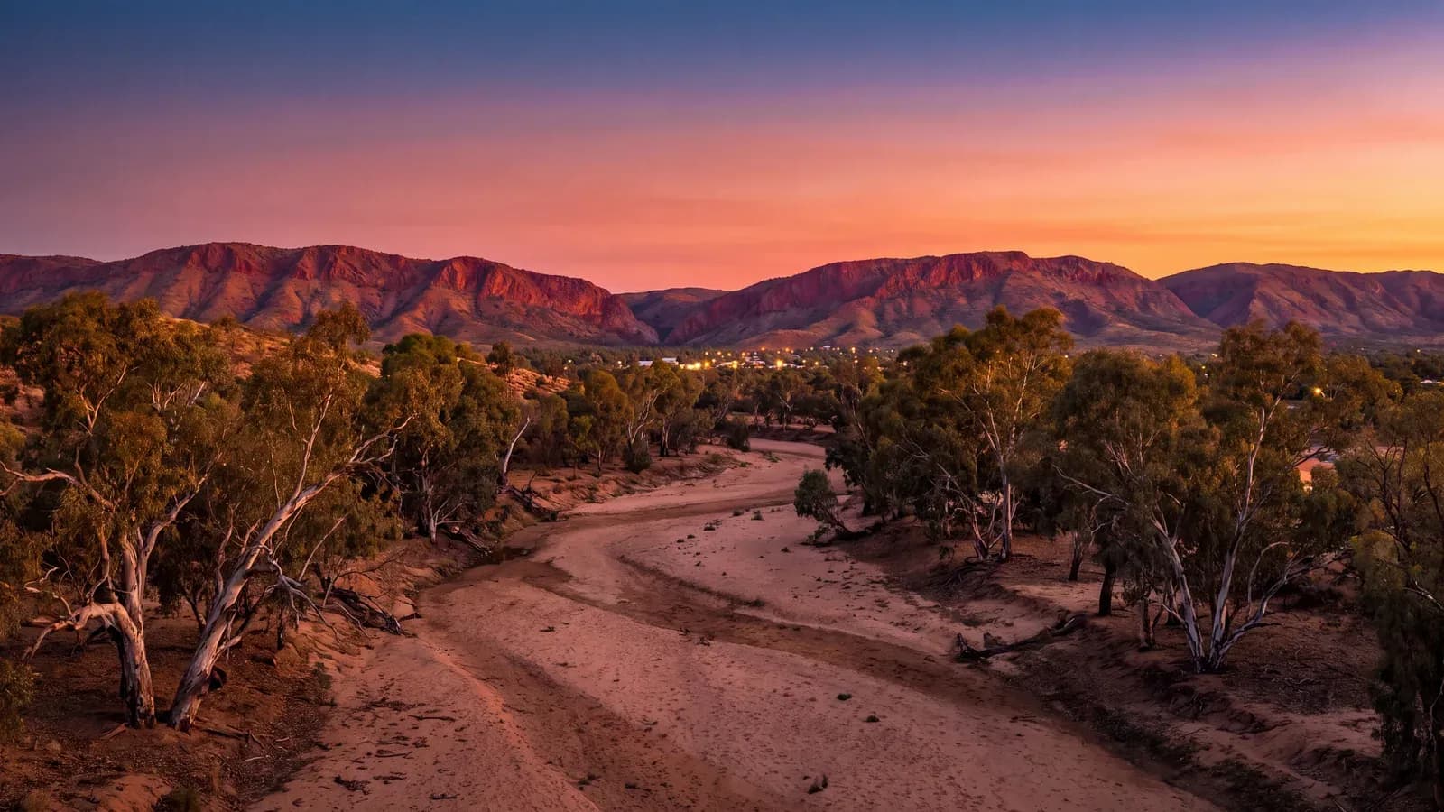 Alice Springs Todd River Dusk