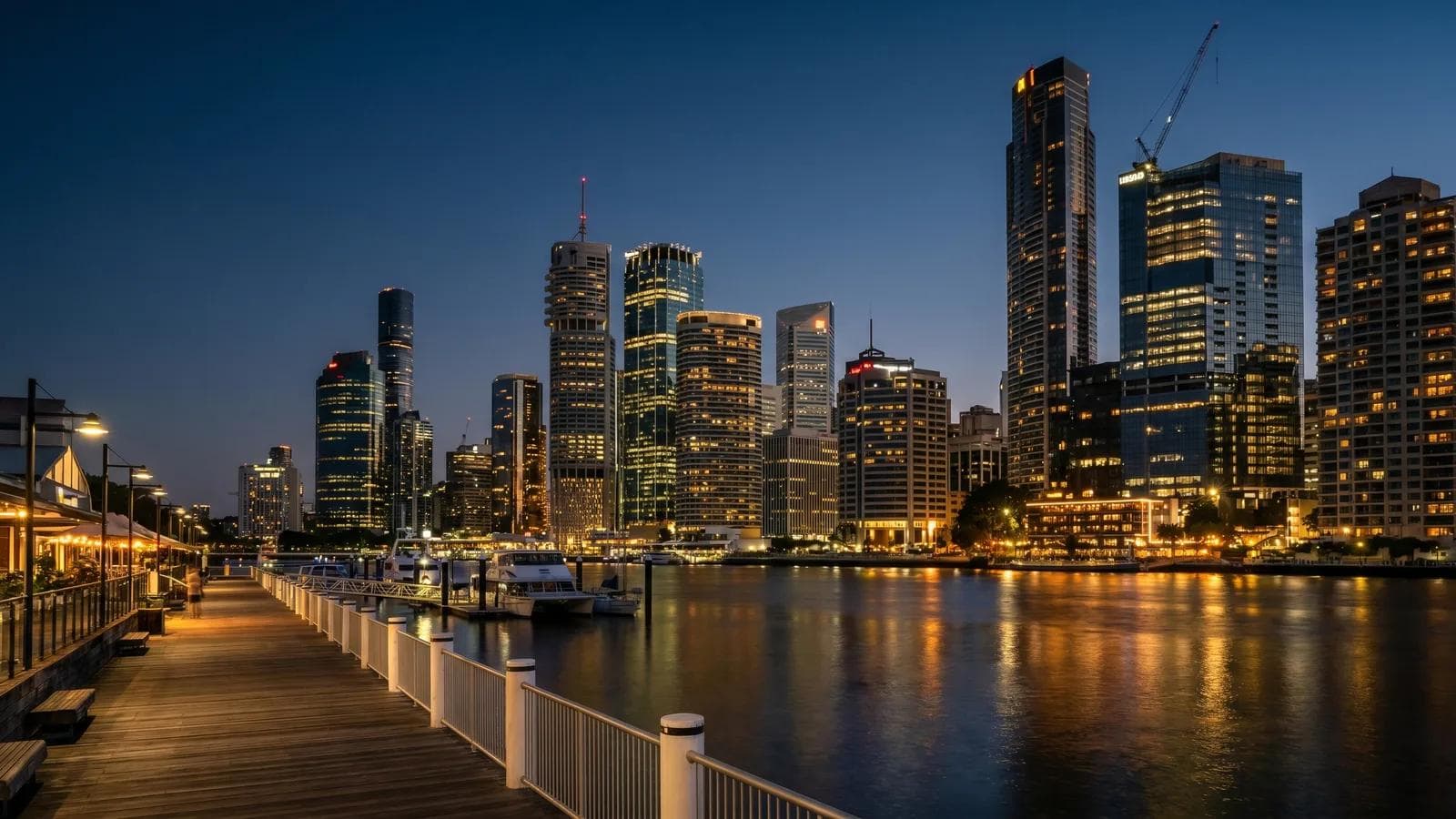 Brisbane Eagle Street Pier Dusk